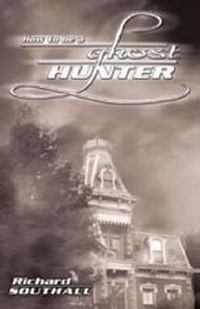 Enlarge image Cover: How to be a Ghost Hunter - Llewellyn Publications,U.S.