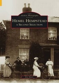 Enlarge image Cover: Hemel Hempstead - NPI Media Group