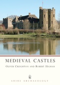 Cover: Medieval Castles - Shire Publications