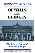 Cover: Of Walls and Bridges - New York University Press