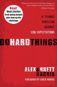 Enlarge image Cover: Do Hard Things - Multnomah Press