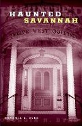 Cover: Haunted Savannah - Globe Pequot Press