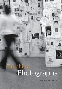 Abbildung von: Touching Photographs - University of Chicago Press