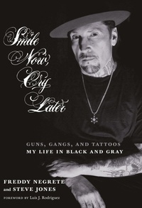 Enlarge image Cover: Smile Now, Cry Later - Seven Stories Press,U.S.