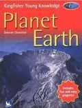 Cover: Kingfisher Young Knowledge: Planet Earth - Kingfisher