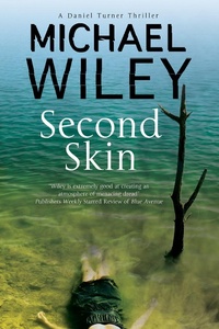 Abbildung von: Second Skin - Severn House Large Print Books