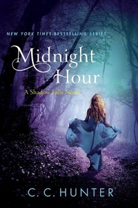 Enlarge image Cover: Midnight Hour - St Martin's Press