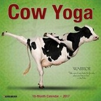 Abbildung von: Cow Yoga 2017 Mini Wall Calendar - Willow Creek Press Calendars