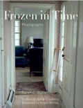 Cover: Frozen in Time - Glitterati Inc