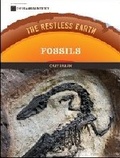 Cover: Fossils - Chelsea House Publishers
