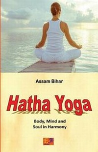 Abbildung von: Hatha Yoga - Edizioni R.E.I.