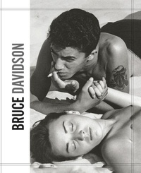 Enlarge image Cover: Bruce Davidson - Aperture