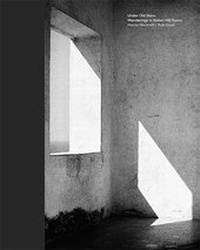 Abbildung von: Under Old Stars - Kehrer Verlag
