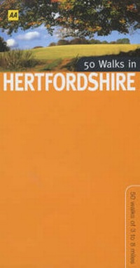 Abbildung von: 50 Walks in Hertfordshire - Automobile Association