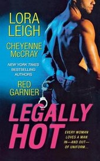Abbildung von: Legally Hot - St. Martin's Press