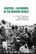 Cover: Hunters and Gatherers in the Modern World - Berghahn Books