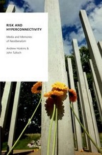 Abbildung von: Risk and Hyperconnectivity - OUP eBook