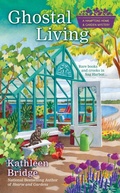 Cover: Ghostal Living - Berkley Publishing Corporation,U.S.