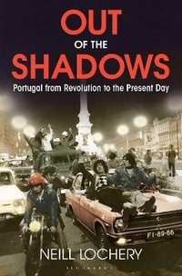 Enlarge image Cover: Out of the Shadows - Bloomsbury Continuum