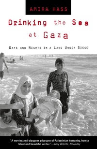 Abbildung von: Drinking the Sea at Gaza - Owl Books,U.S.