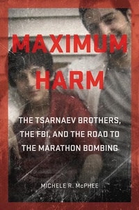 Abbildung von: Maximum Harm - Foreedge