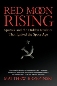 Enlarge image Cover: Red Moon Rising - Holt Paperbacks