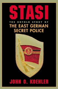 Abbildung von: Stasi - Basic Books
