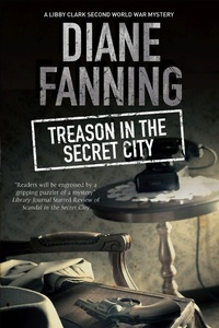 Abbildung von: Treason in the Secret City - Severn House Large Print Books