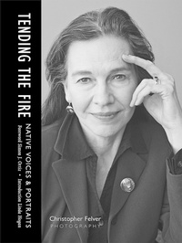 Abbildung von: Tending the Fire - University of New Mexico Press