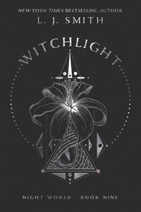 Enlarge image Cover: Witchlight - Simon Pulse