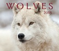 Cover: Wolves 2018 - Firefly Books Ltd