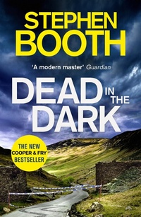 Enlarge image Cover: Dead in the Dark - Sphere