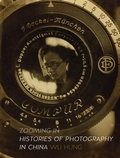 Cover: Zooming In - Reaktion Books
