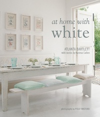 Abbildung von: At Home with White - Ryland, Peters & Small Ltd