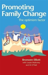 Enlarge image Cover: Promoting Family Change - A&U Academic