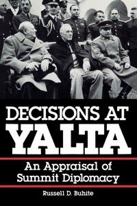 Abbildung von: Decisions at Yalta - Rowman & Littlefield Publishers