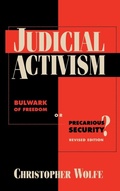 Bild: Judicial Activism - Rowman & Littlefield Publishers