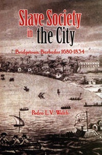 Abbildung von: Slave Society in the City - James Currey