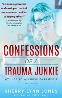 Abbildung von: Confessions of a Trauma Junkie - Modern History Press