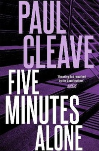 Abbildung von: Five Minutes Alone - Mulholland Books
