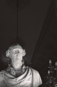 Abbildung von: Disconnected Discourse - Bookbaby