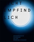Cover: LICHTEMPFINDLICH - Kehrer Verlag