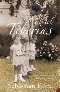Abbildung von: Hotel Tiberias - HarperPerennial