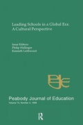 Bild: Leading Schools in a Global Era - Routledge