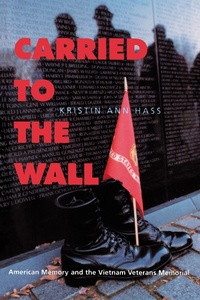 Abbildung von: Carried to the Wall - Naval Institute Press