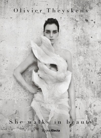 Abbildung von: Olivier Theyskens - Skira Rizzoli