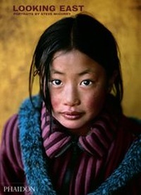 Abbildung von: Steve McCurry: Looking East - Phaidon Press Ltd