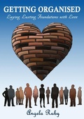 Cover: Getting Organised 2017 - Conscious Dreams Publishing