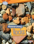 Cover: Researching Rocks - Lerner Publications Co ,U.S.