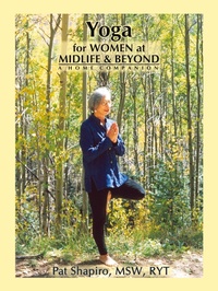 Abbildung von: Yoga for Women at Midlife and Beyond - Sunstone Press